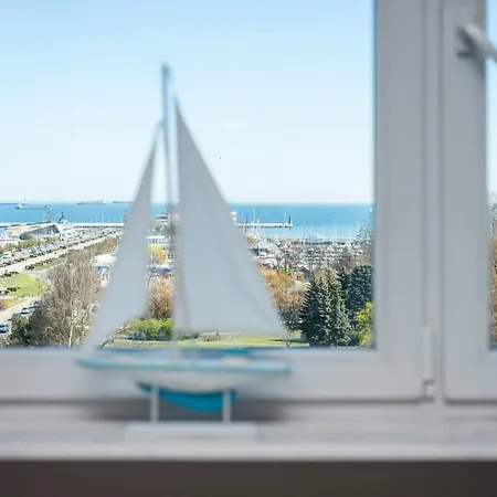 Avis - Skwer Kosciuszki 34a *