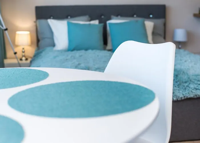 Avis - Skwer Kosciuszki 34a Daire